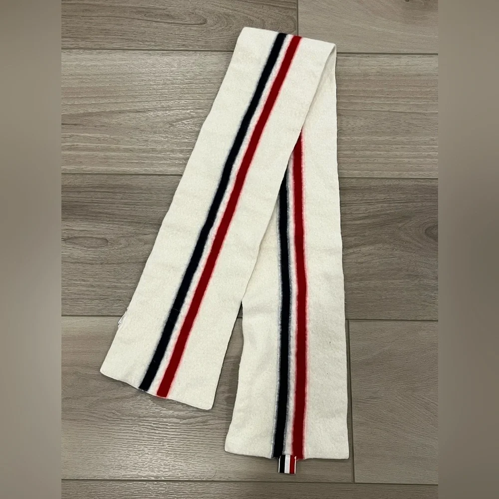 Thom Browne White Jersey Stitch Superfine Merino Wool Intarsia Stripe Scarf READ